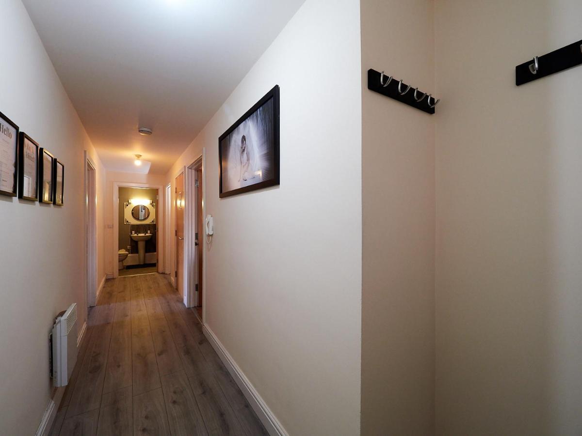 Beauchamp Suite In Coventry City Centre Cv1 For Contractors Professionals Tourists Relocators Students And Family Экстерьер фото