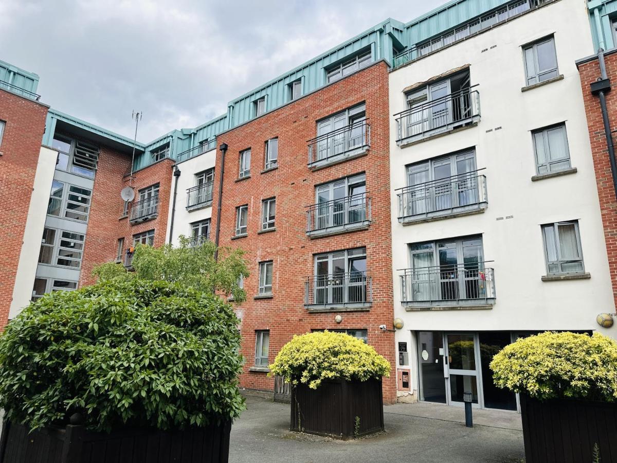 Beauchamp Suite In Coventry City Centre Cv1 For Contractors Professionals Tourists Relocators Students And Family Экстерьер фото