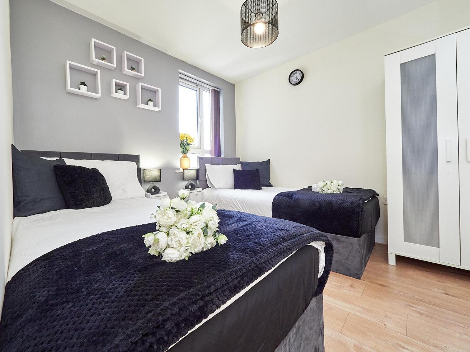 Beauchamp Suite In Coventry City Centre Cv1 For Contractors Professionals Tourists Relocators Students And Family Экстерьер фото